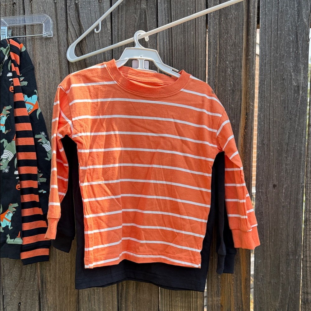 Carter's Halloween Skeleton Pajama Set - Black and Orange and TShirt Set - Picture 6 of 6